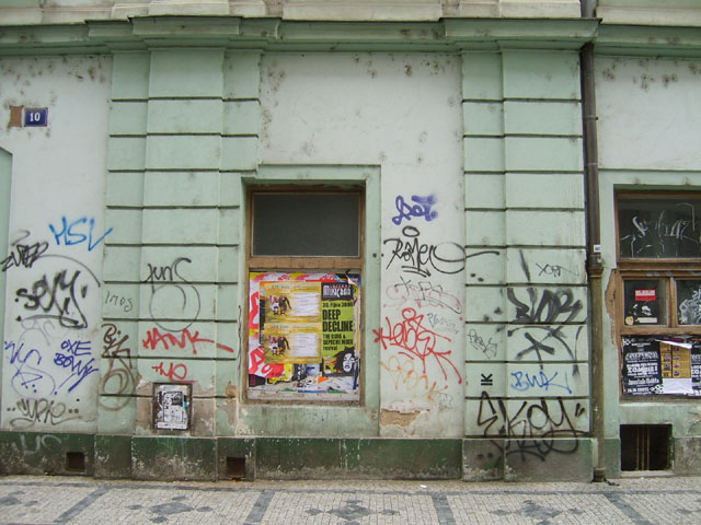 Прага, граффити