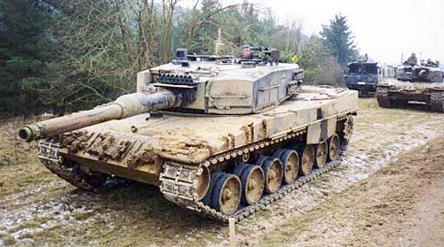 танк Леопард-2